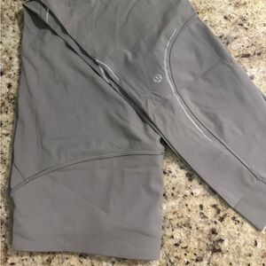 Lululemon Rhino Gray leggings